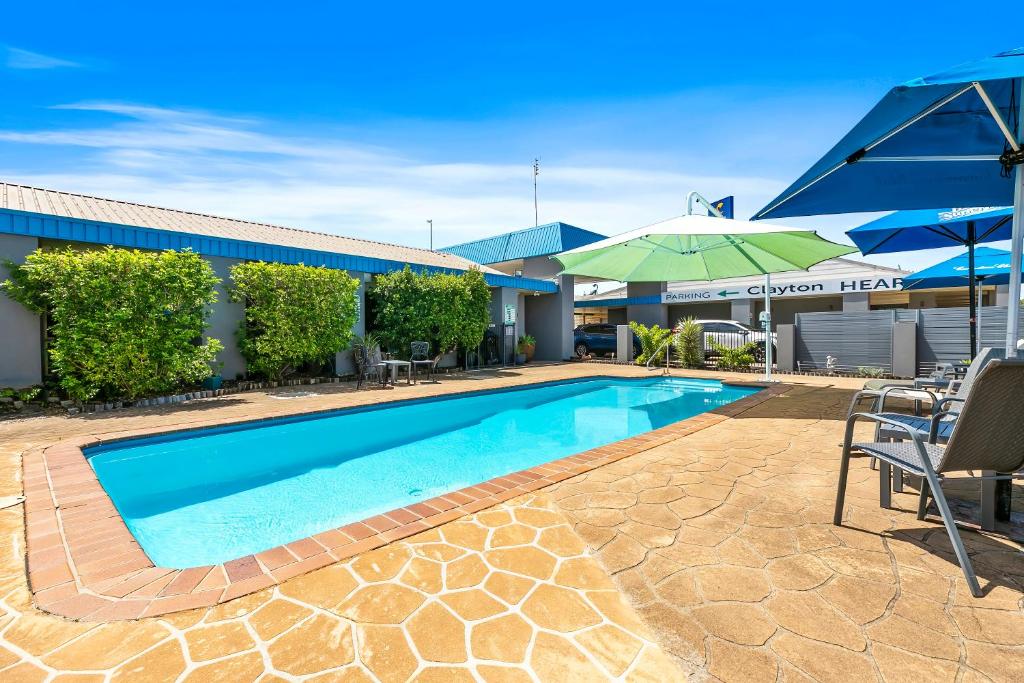 Bazén v ubytování Comfort Inn on Main Hervey Bay nebo v jeho okolí