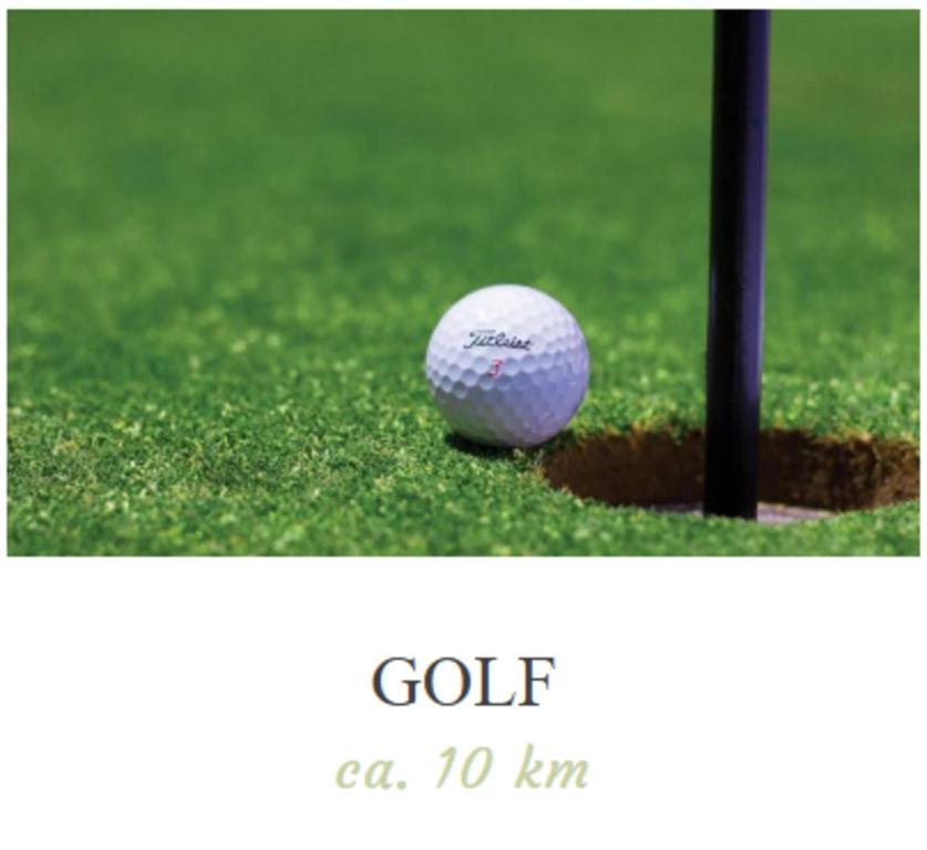 Golf v hotelu nebo okolí