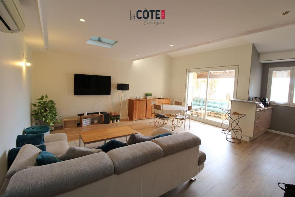 Photo de la galerie de l'établissement Domaine de la mer, à Sausset-les-Pins