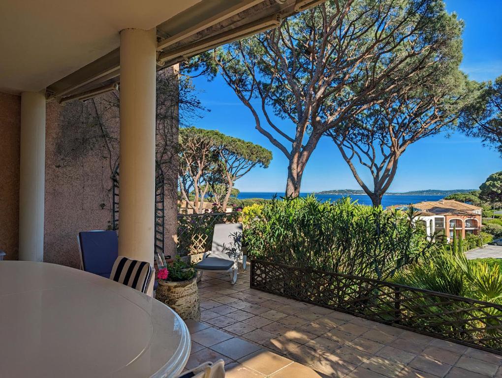 Zdjęcie z galerii obiektu Vue mer, piscine & plages w miejscowości Sainte-Maxime