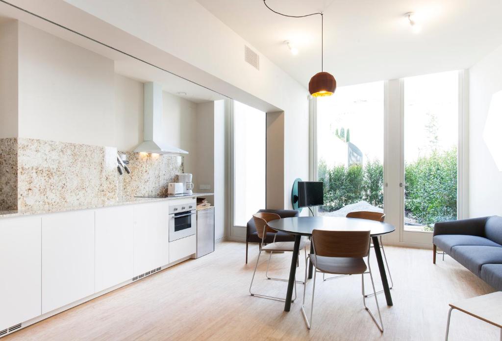 Aspasios City Oasis Apartments - 18