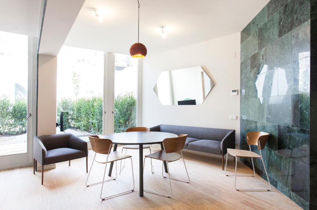 Aspasios City Oasis Apartments - 17