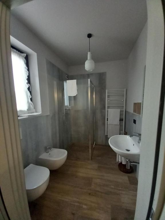 Koupelna v ubytování Agriturismo Brusalino