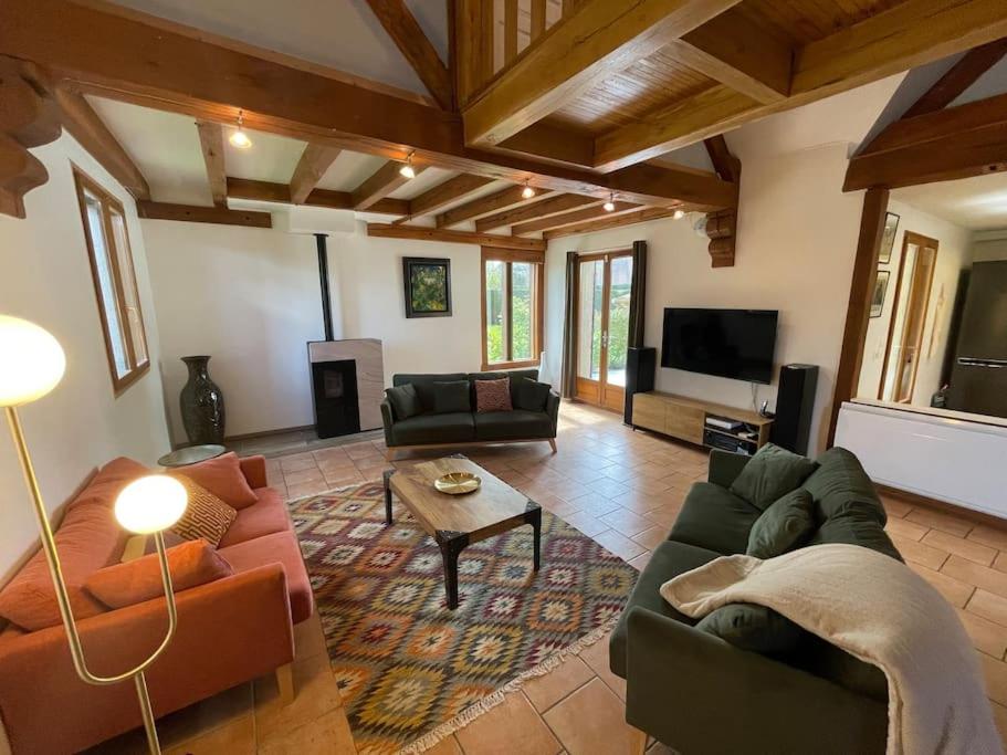 Photo de la galerie de l'établissement Belle demeure familiale, à Cresseveuille