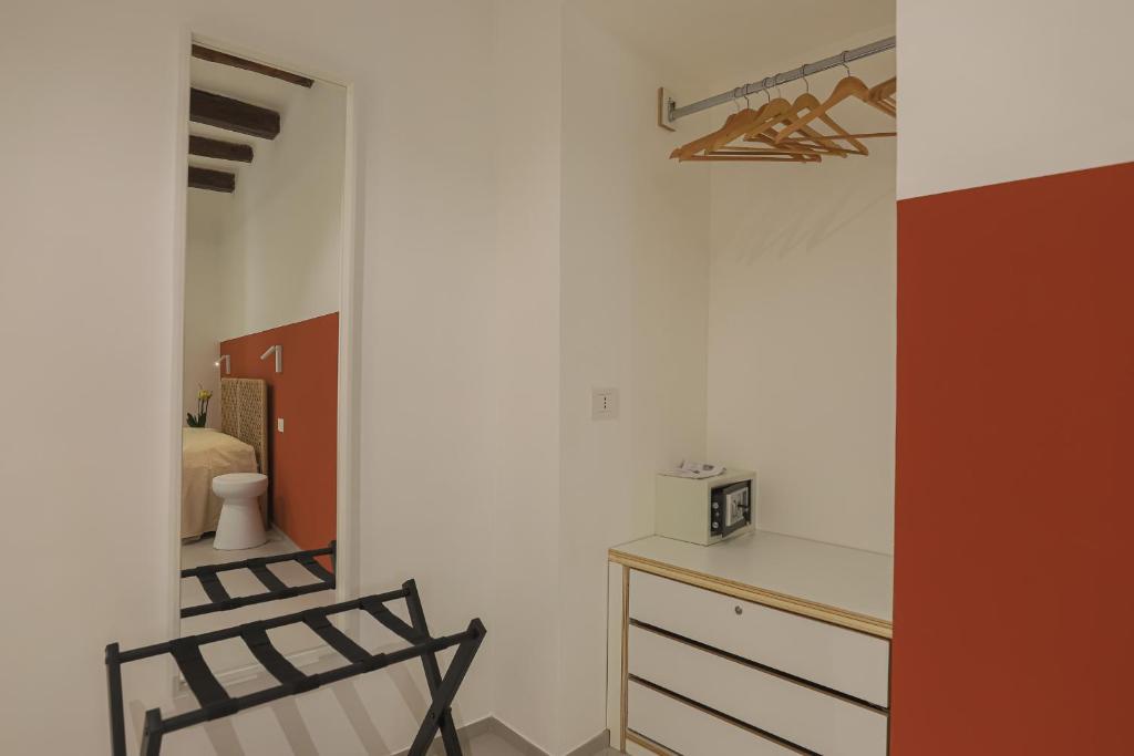 Desiderio Guest House - 10