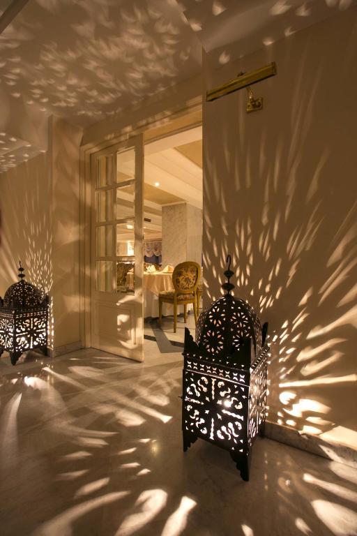Posezení v ubytování Nassim Hôtel