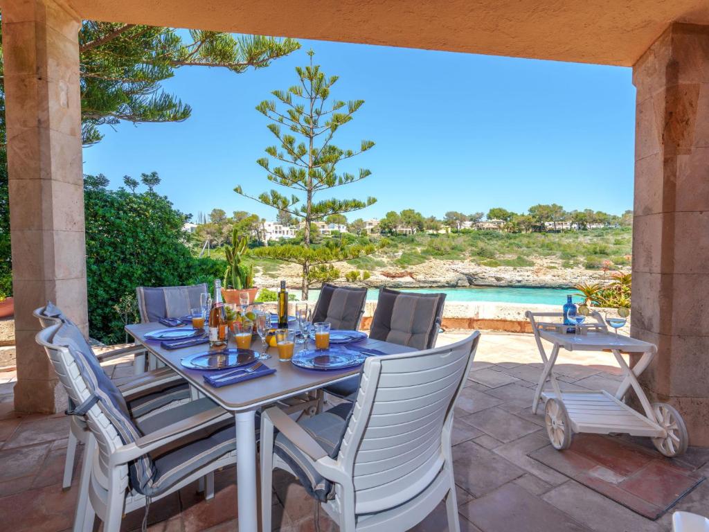 Balkón nebo terasa v ubytování Holiday Home Cala Mendia Sea Views by Interhome