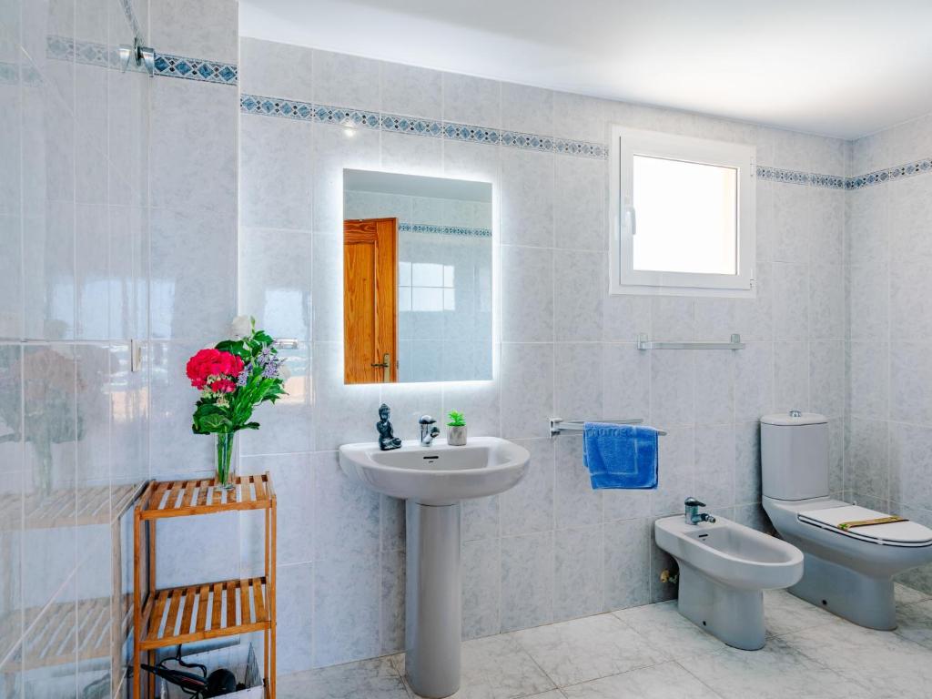 Koupelna v ubytování Apartment Talima-1 by Interhome
