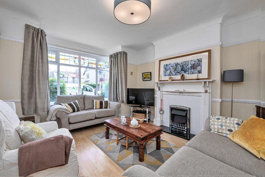 Finest Retreats Penrhyn Avenue, RhosonSea (updated prices 2024)