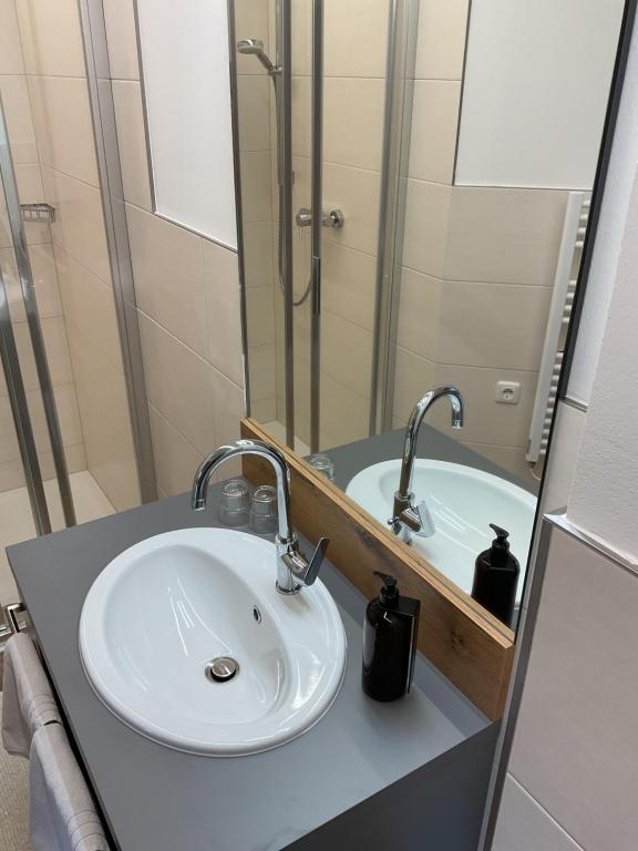 Koupelna v ubytování Landgasthof Dorfstadl