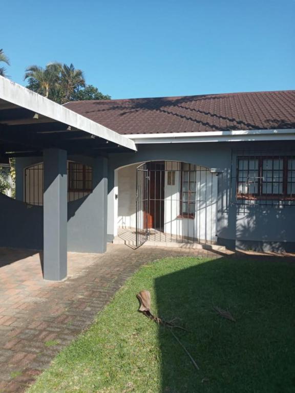 Budova, kde se prázdninový dům nachází