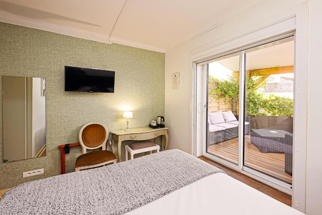 Charming Hôtel - Les Pasteliers - Habitación Doble Con Terraza
