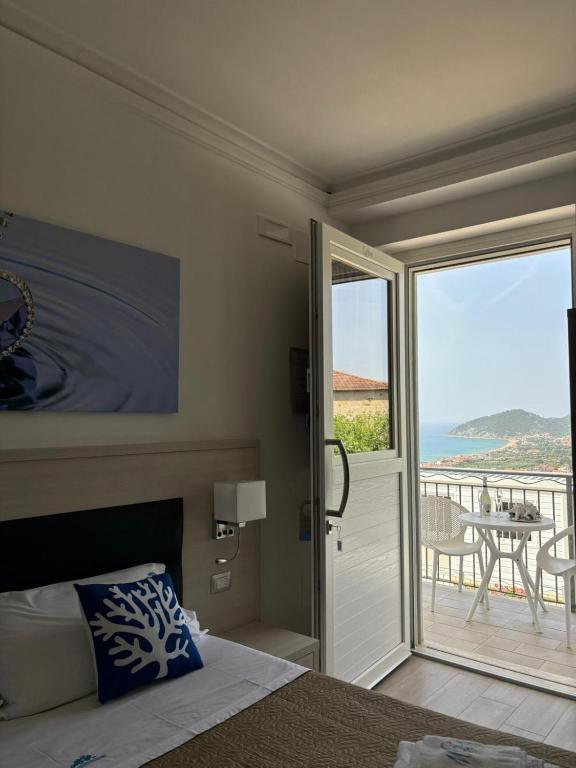 Miramare Castellabate Resort - Salle Familiale Avec Vue Sur La Mer