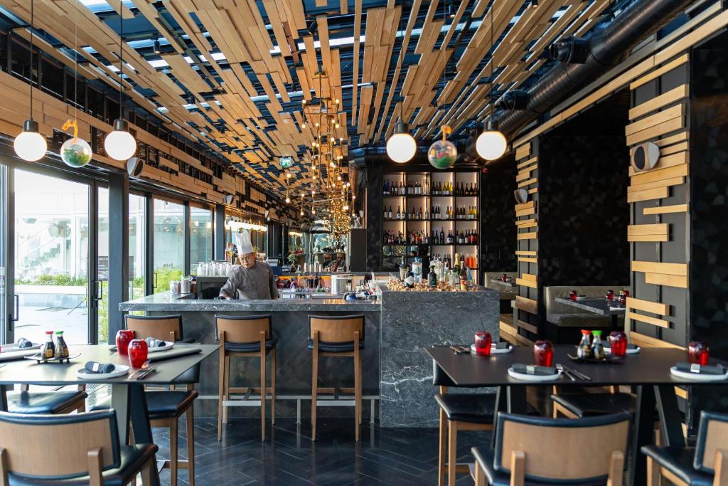 Restaurace v ubytování Radisson Blu Hotel Bucharest
