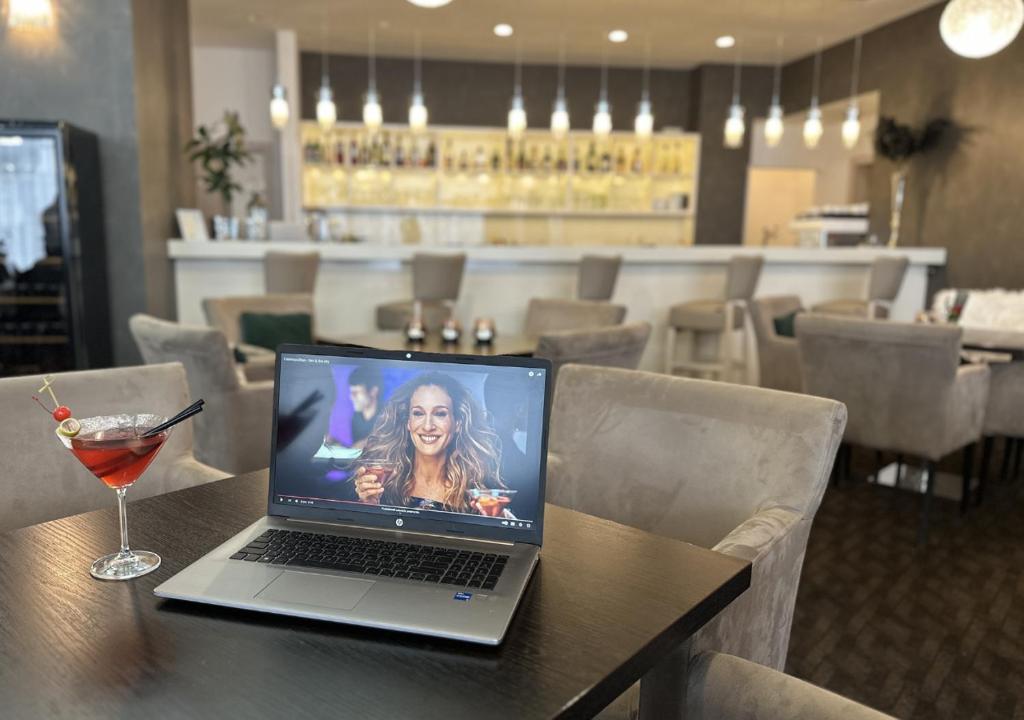 TV a/nebo společenská místnost v ubytování Hotel Magnólia
