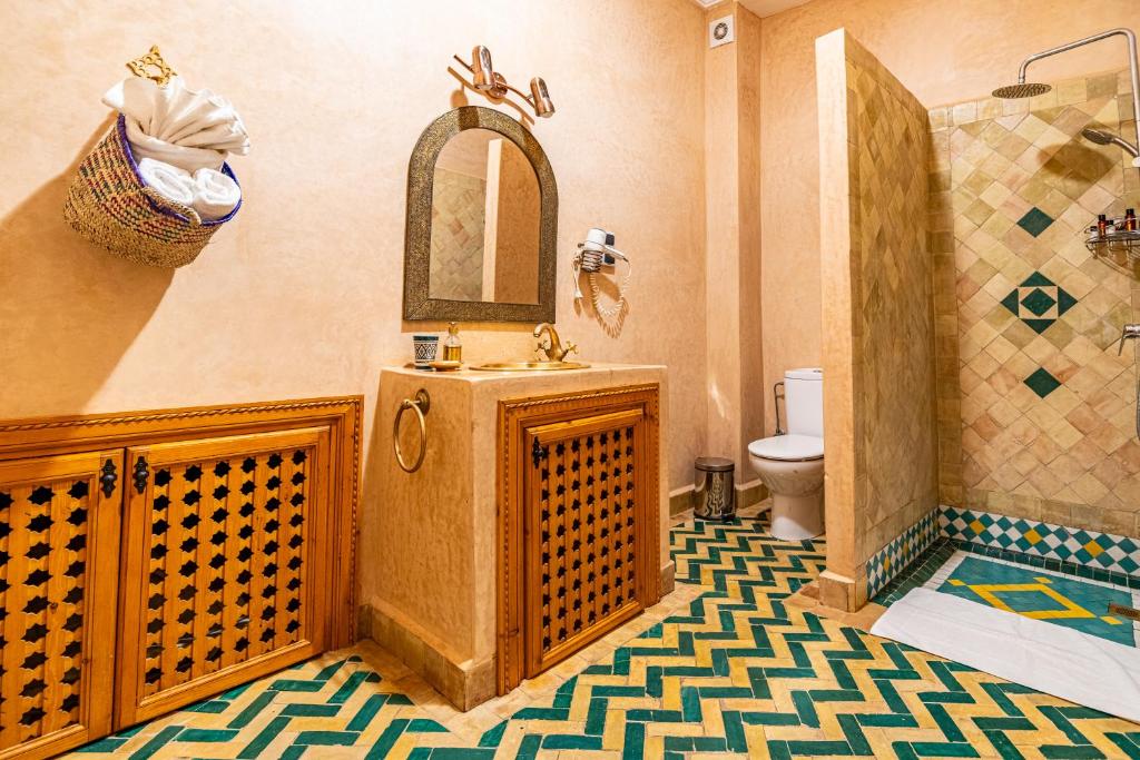 Koupelna v ubytování RIAD VILLA SIDI BABA