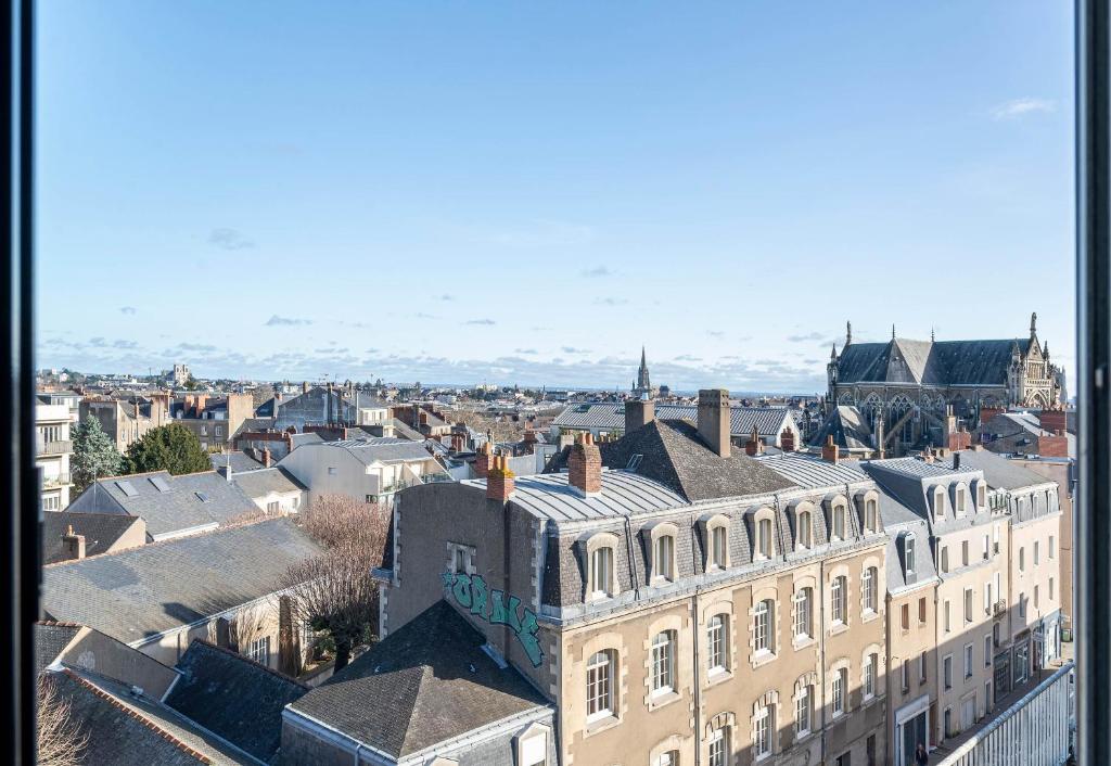 B&B HOTEL Nantes Centre - Resim 23