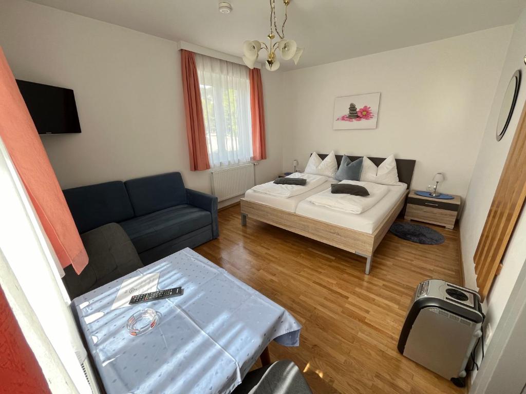 Postel nebo postele na pokoji v ubytování Seemüllnerhaus