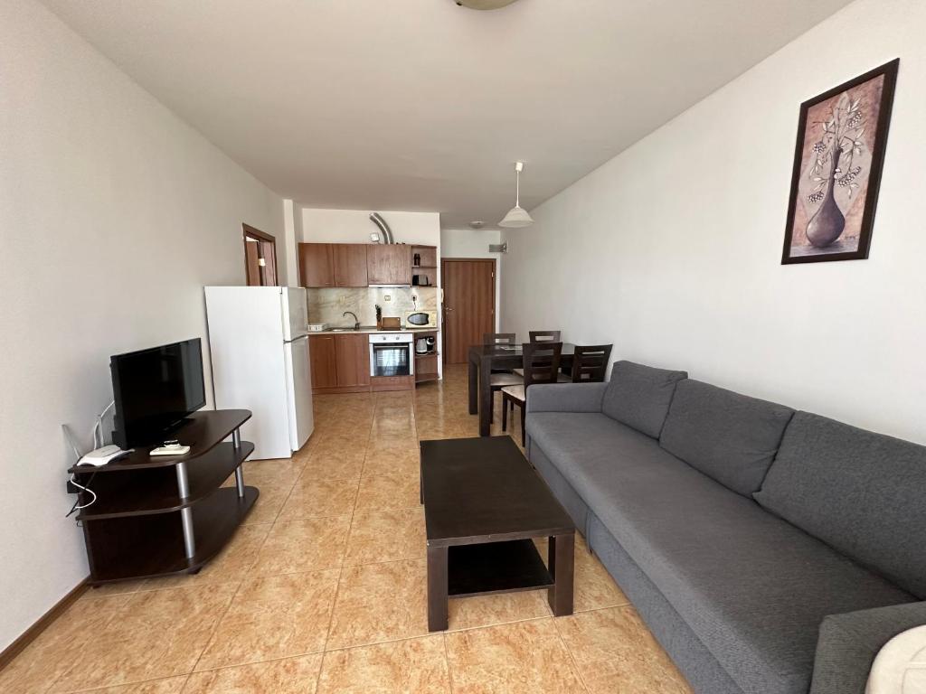 Kuchyň nebo kuchyňský kout v ubytování PSB Apartments in Midia Resort Aheloy