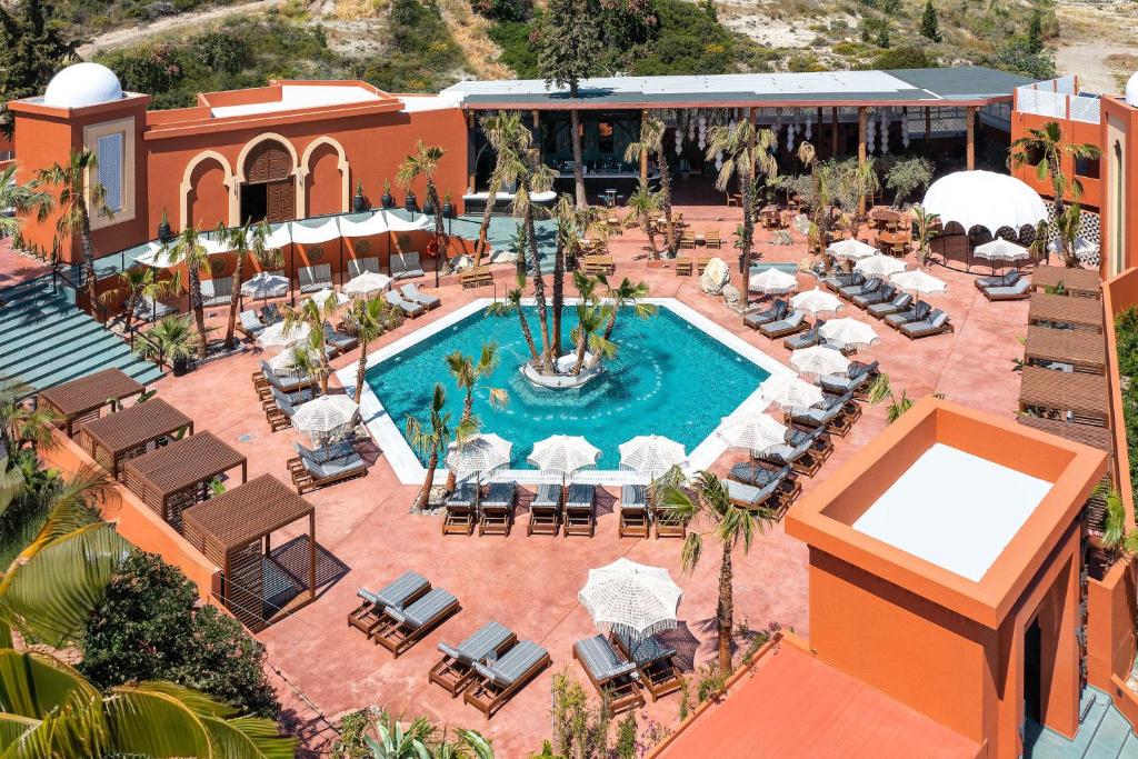 Bazén v ubytování Venezia Resort Hotel & Spa nebo v jeho okolí