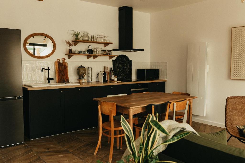 Dapur atau dapur kecil di L'Atelier de Roger