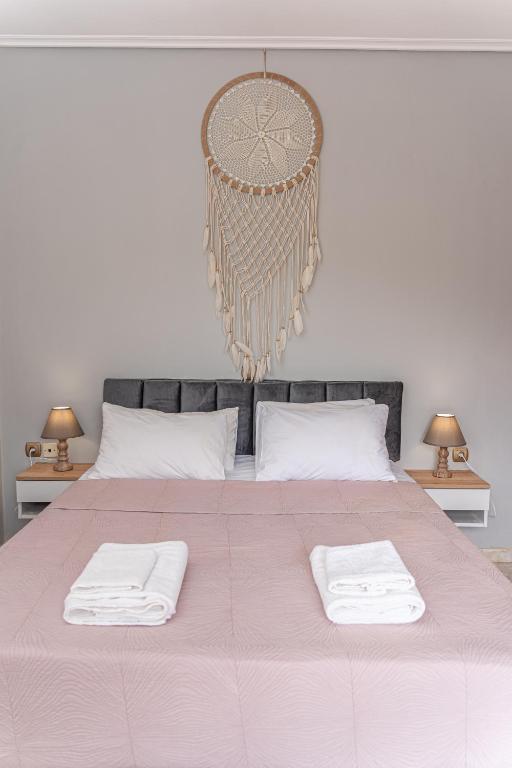 Postel nebo postele na pokoji v ubytování Arte villa Margarita apartment