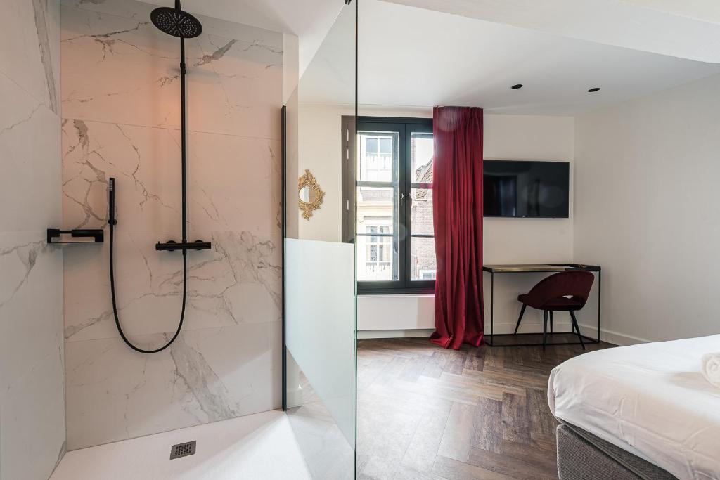 De Bij Middelburg - Resim 39