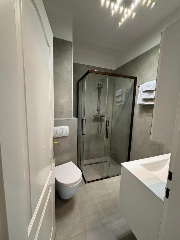 Łazienka w obiekcie Apartments Petar Pan