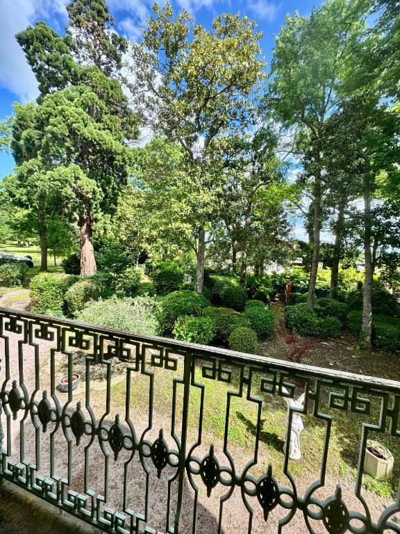Zahrada ubytování Château à Toulouse