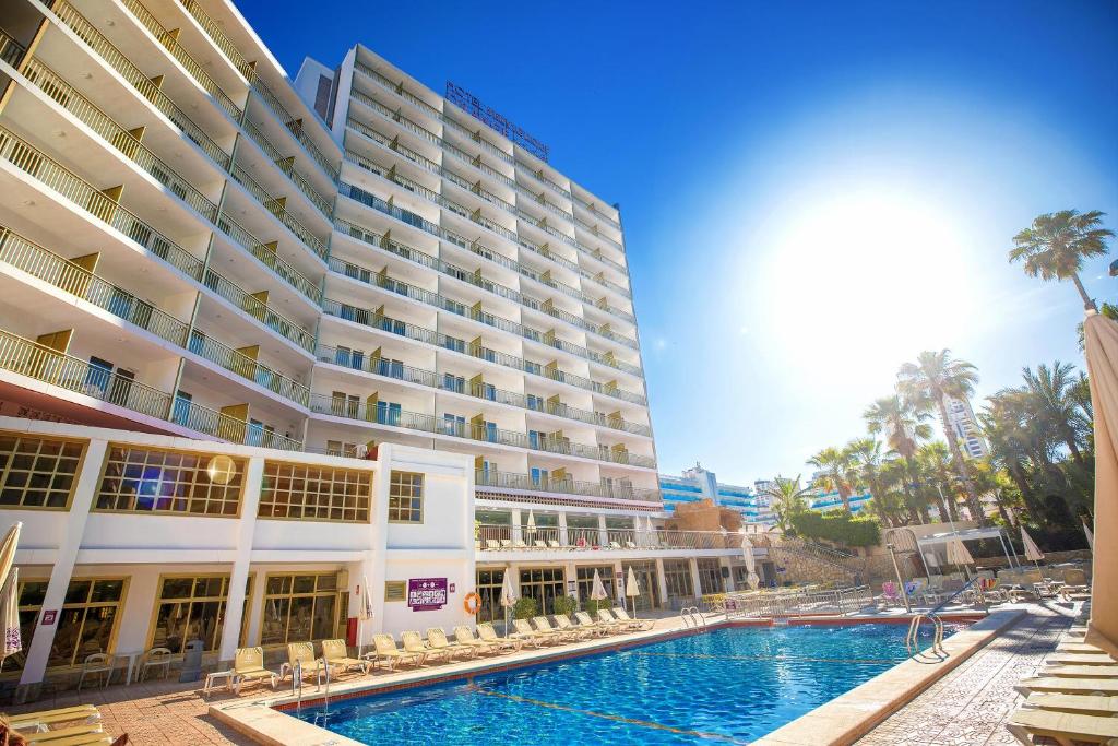 Bazén v ubytování Hotel Servigroup Orange nebo v jeho okolí