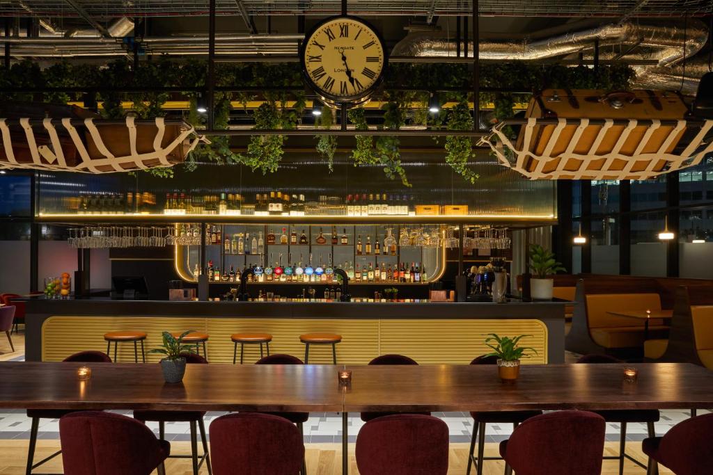 Hotel Indigo Coventry by IHG - Resim 33