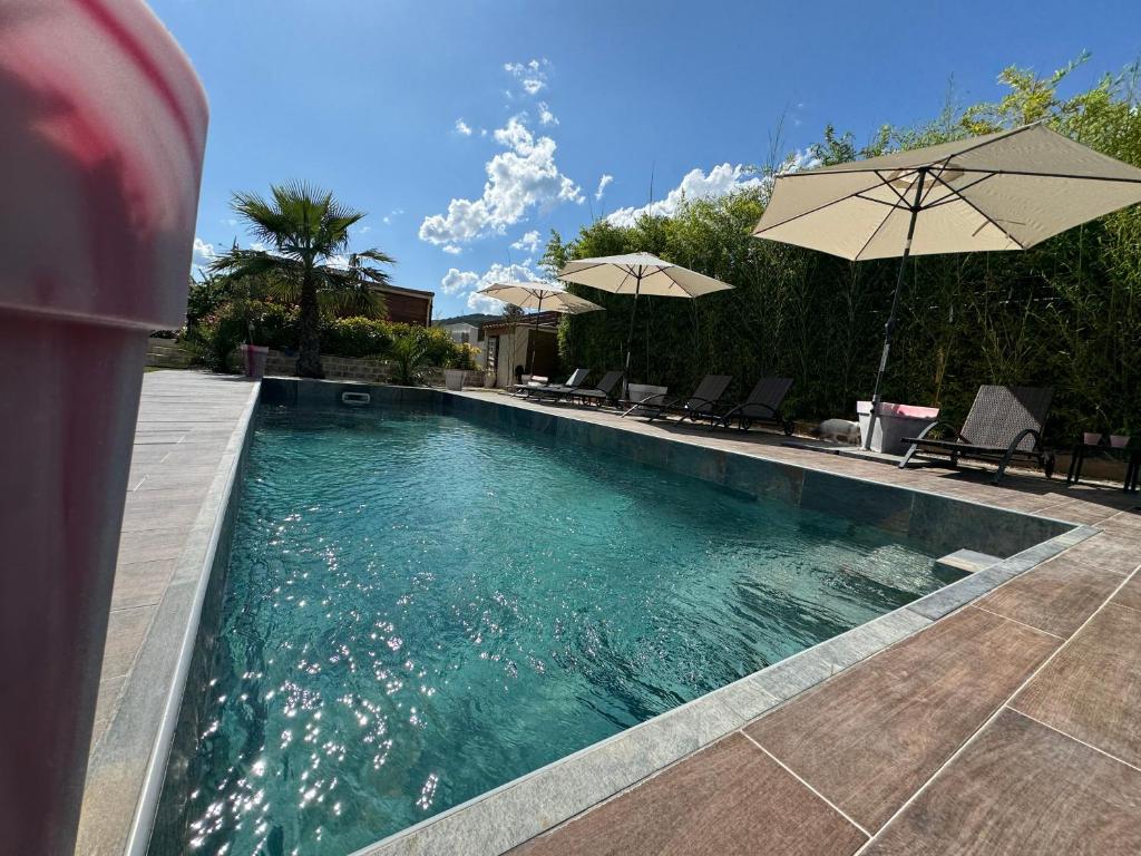 Photo de la galerie de l'établissement O deux Cèdres, aux Arcs-sur-Argens