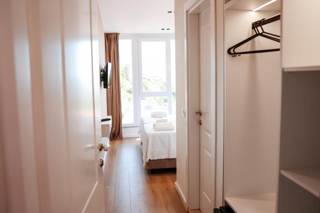 Fotografie z fotogalerie ubytování Kruja Townscape Rooms v destinaci Krujë