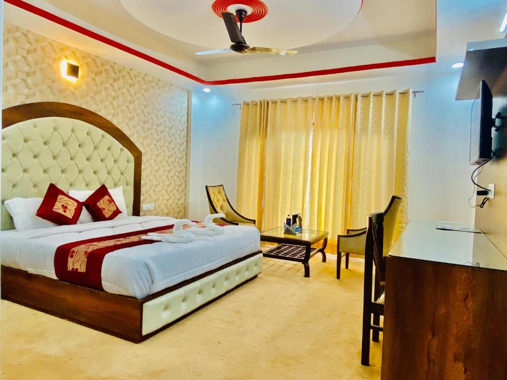 Suitetrails - Radiance Regency Resort Chail