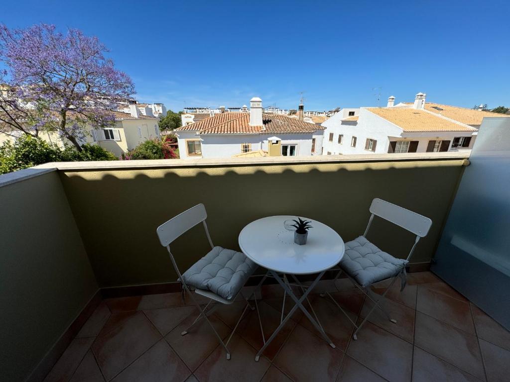 Happy Silva Guesthouse - 9