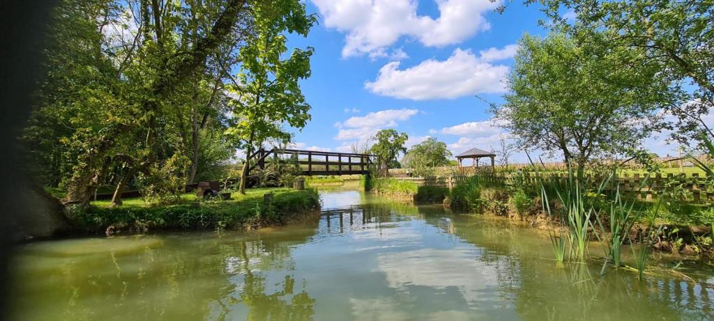 Captivating 1-Bed Cabin in Newmarket 5