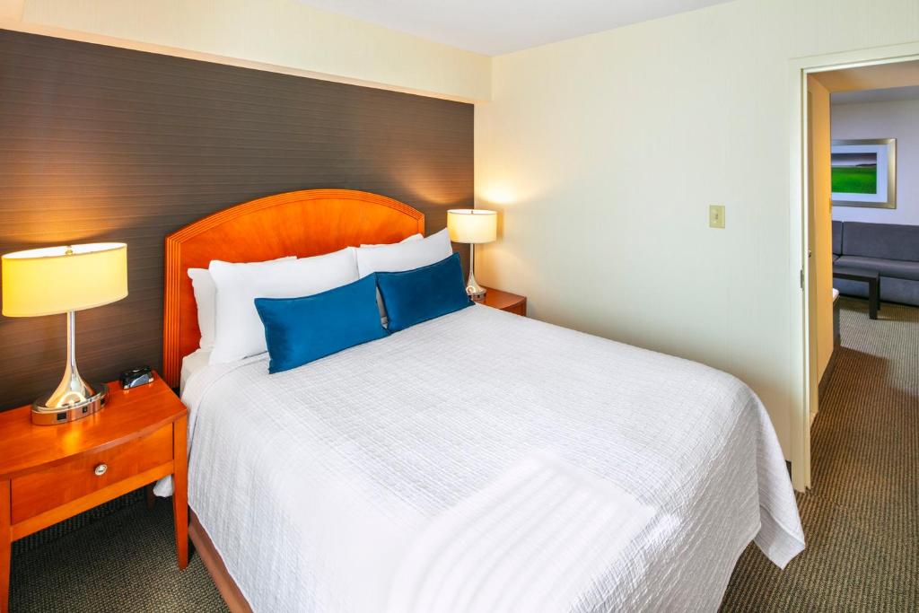 Cambridge Suites Hotel Halifax - Resim 31