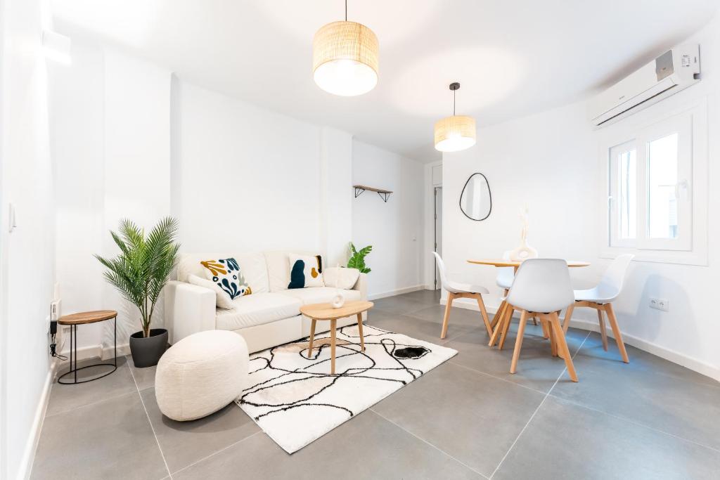 Alcaine City Center Apartment