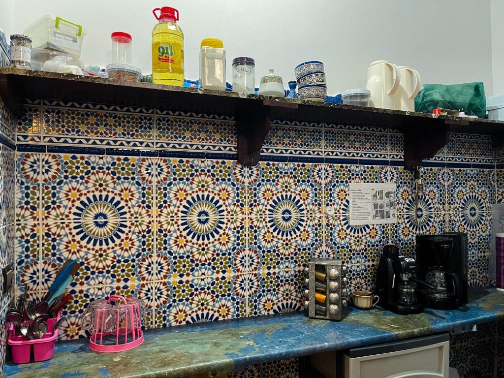 Köök või kööginurk majutusasutuses Tangier Kasbah Hostel