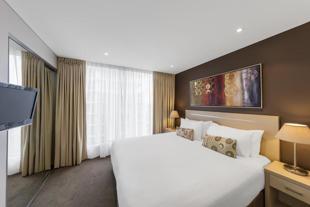 Oaks Adelaide Horizons Suites - Resim 12