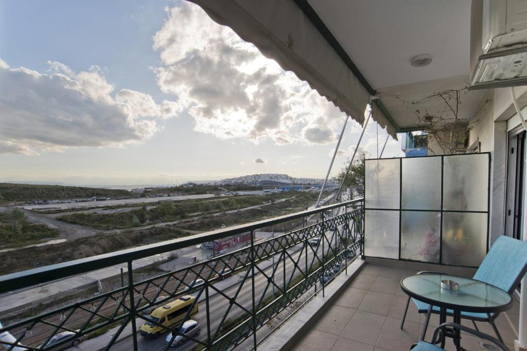Balkón nebo terasa v ubytování N&N Moschato Seaviews Fully Equipped