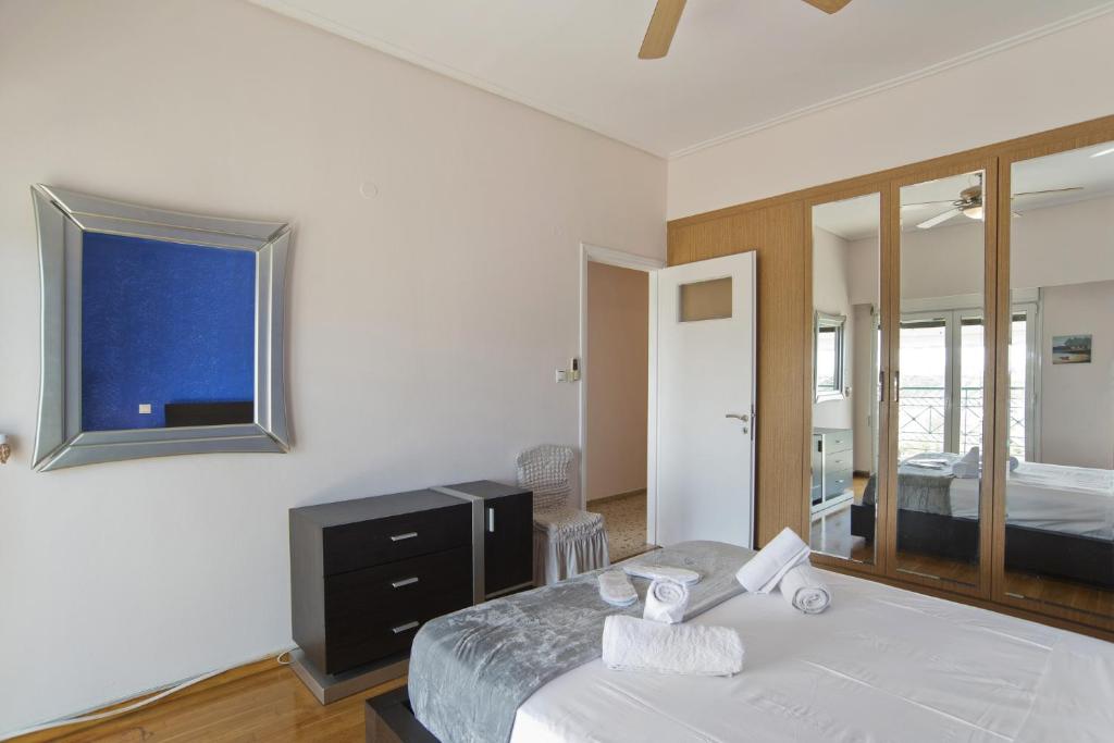 Postel nebo postele na pokoji v ubytování N&N Moschato Seaviews Fully Equipped