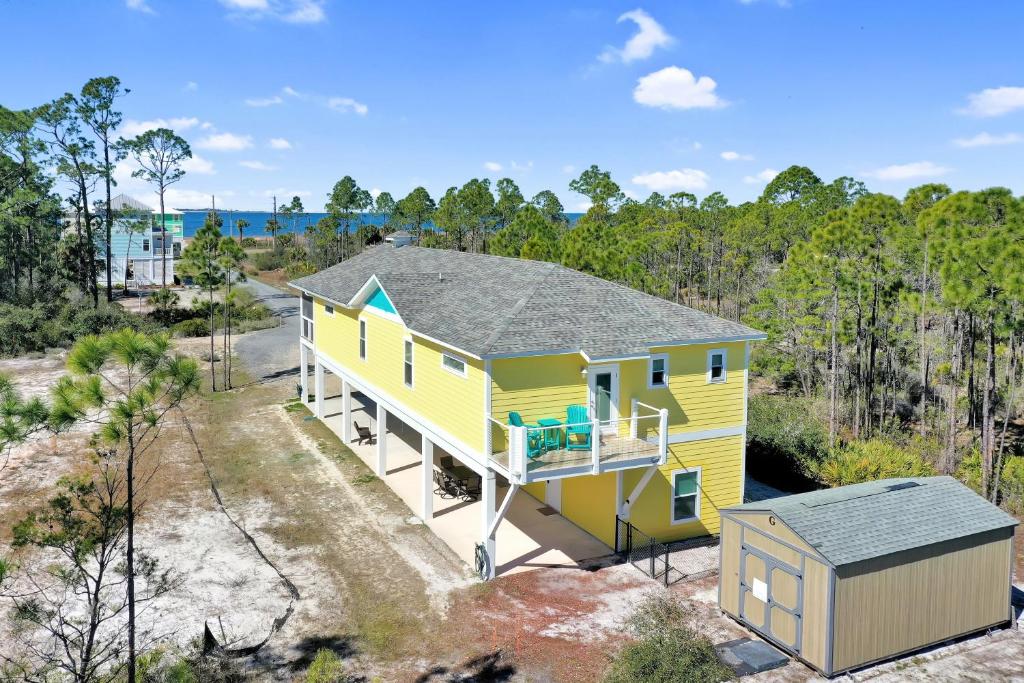 Dolphin Daze by Pristine Properties Vacation Rentals, Saint Joe Beach