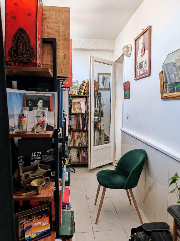 Televízia a/alebo spoločenská miestnosť v ubytovaní Appartement près de la plage, un coin paradis !