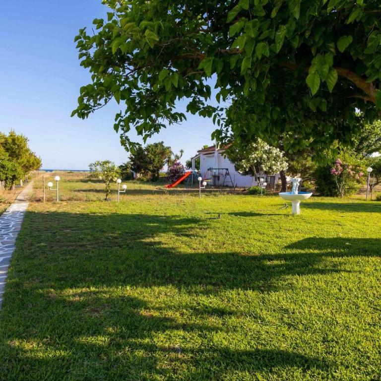 Zahrada ubytování Seaside Retreat for Families and Pets
