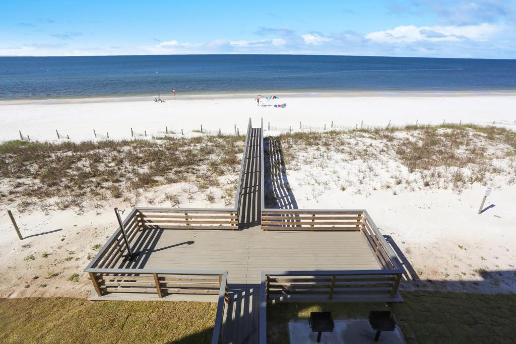 The Vue 2B Pilot's Cove by Pristine Properties Vacation Rentals