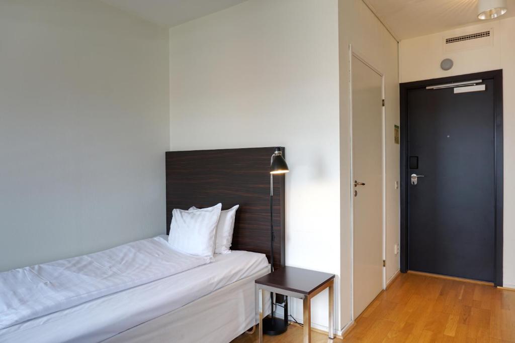 Postel nebo postele na pokoji v ubytování Comfort Hotel Jönköping