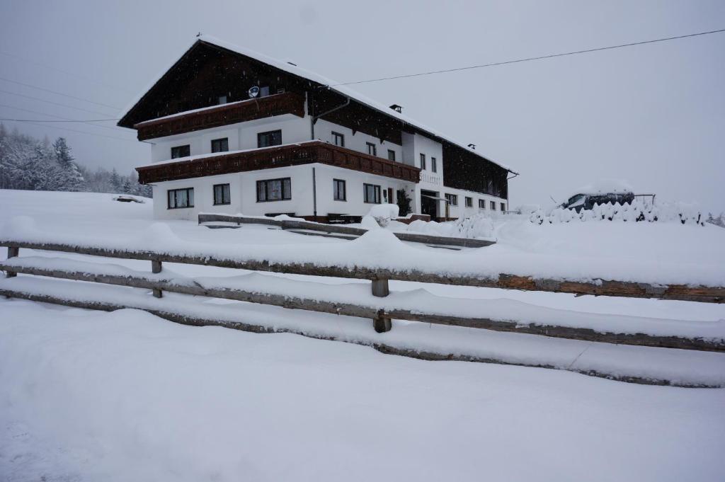 Ferienwohnung Stillerhof v zime