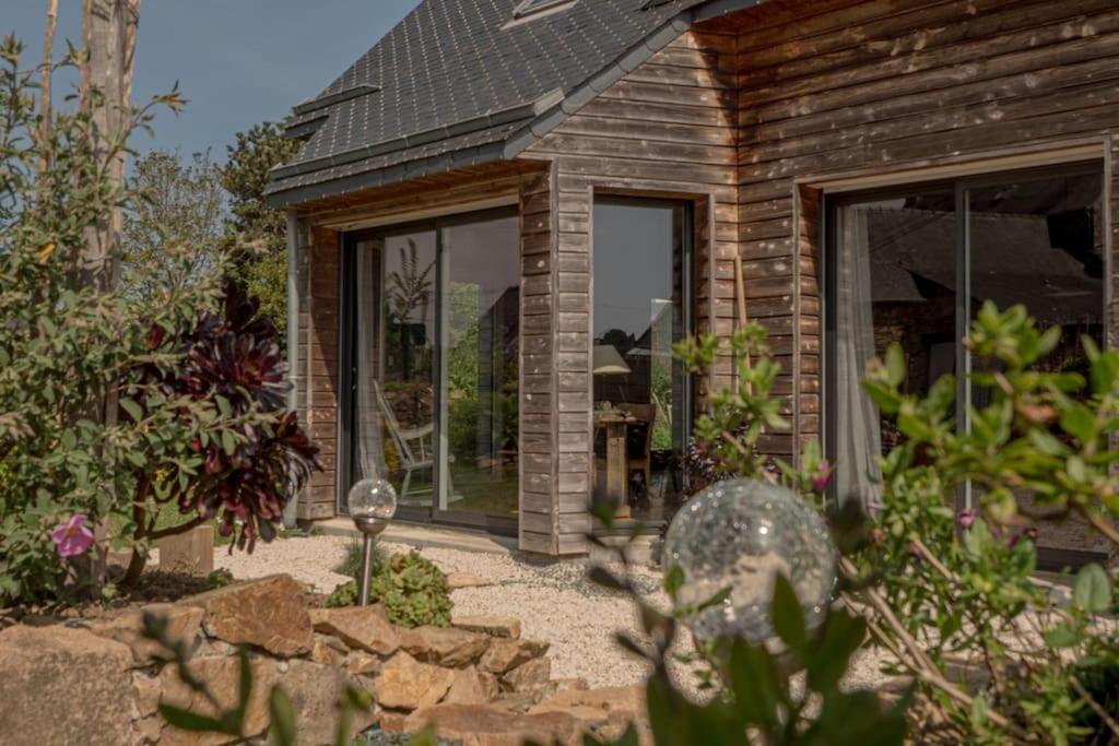 Κήπος έξω από το L’Écrin de l'Arcouest