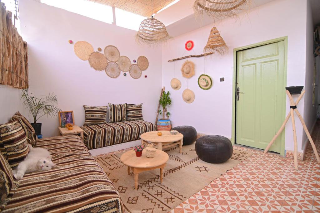 Posezení v ubytování Oasis Medina Hostel